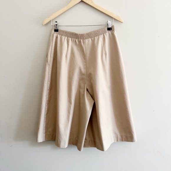 Vintage 80s Tan Pleated Long Bermuda Shorts - Picture 3 of 5